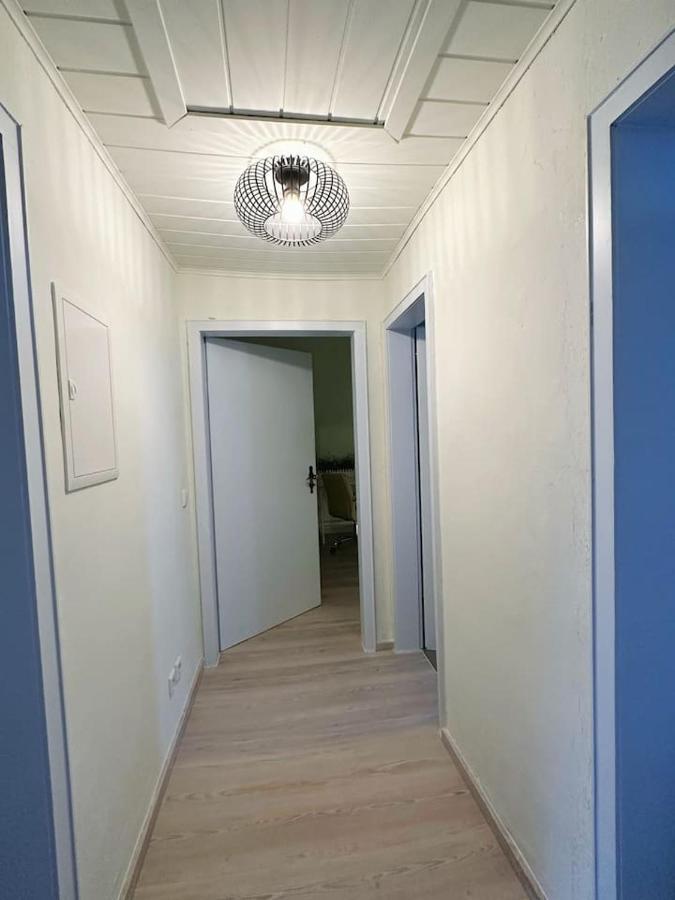 2 Schlafzimmer Waschenspuelmaschine Duisburg Ngoại thất bức ảnh